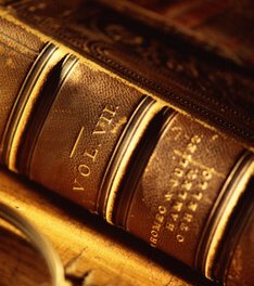 Why Are Simple Nonfiction Book Titles So Popular?