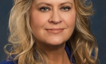 Member of the Week: Lynn Schmidt, author of Shift Into Thrive